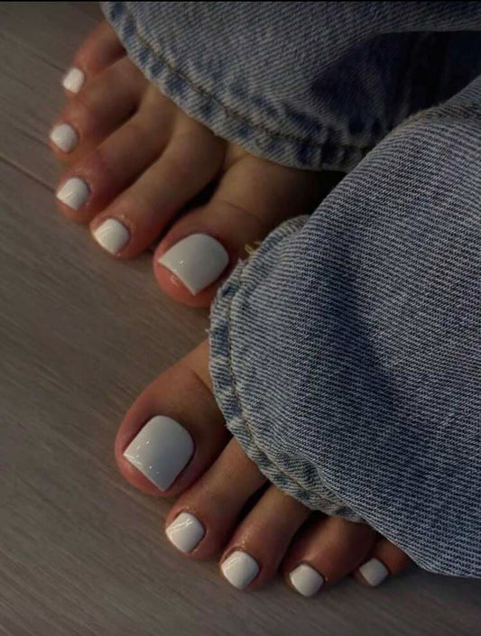 Ongles pieds blanc